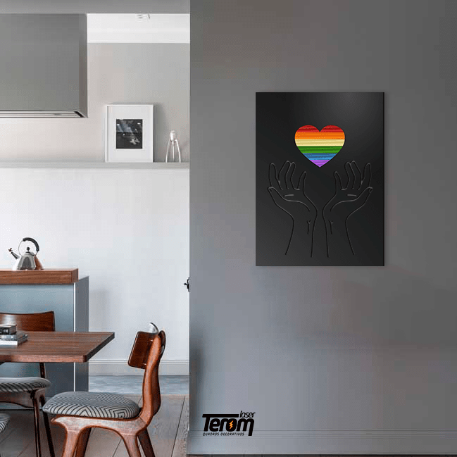 QUADRO LGBT - MÃOS E CORAÇÃO